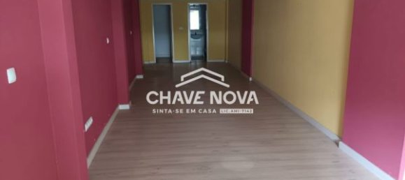 46m² Office in Corroios, Portugal No. 52207 6