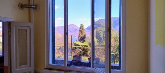 3 bedrooms Apartment in Ghiffa, Italy No. 232242 12