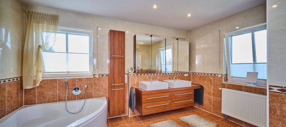 3 bedrooms House in Straubing-Bogen, Germany No. 319565 9