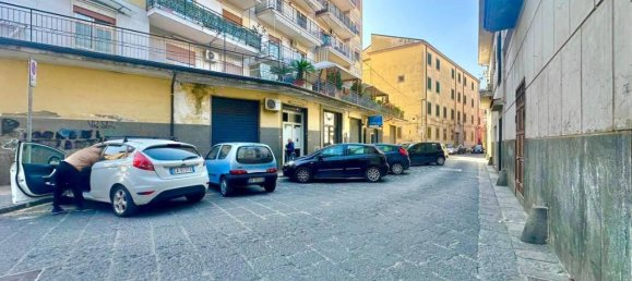 4 rooms Apartment in Giugliano in Campania, Italy No. 30254 30