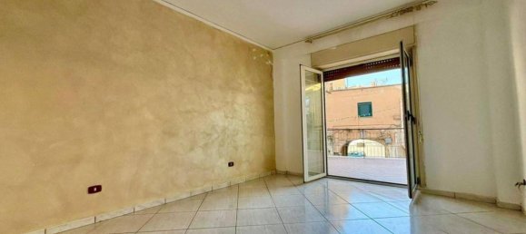 4 rooms Apartment in Giugliano in Campania, Italy No. 30254 11