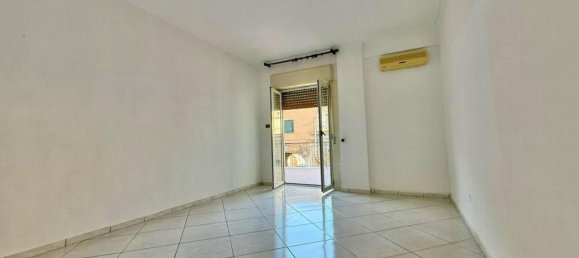 4 rooms Apartment in Giugliano in Campania, Italy No. 30254 19