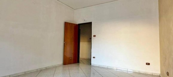4 rooms Apartment in Giugliano in Campania, Italy No. 30254 13