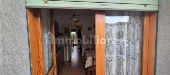 2 bedrooms Apartment in Massa, Italy No. 84985 2