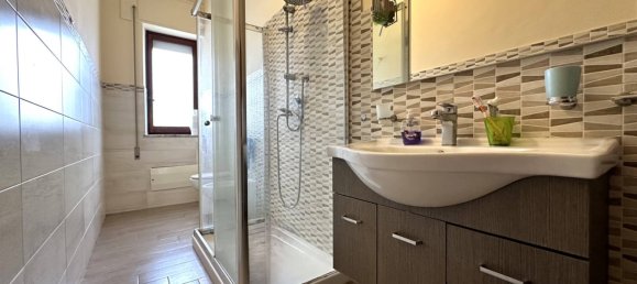 3 Schlafzimmer Wohnung in Catanzaro, Italy, Nr. 156230 10