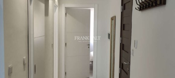 Apartamento de 2 dormitorios en Saint Julian's, Malta No. 7372 5