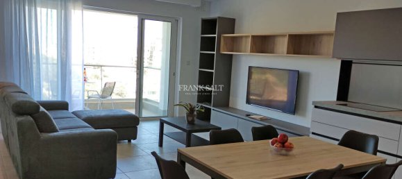 Apartamento de 2 dormitorios en Saint Julian's, Malta No. 7372 3