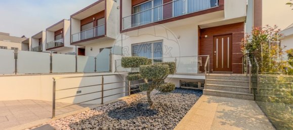 3 Schlafzimmer Haus in Nogueira da Regedoura, Portugal, Nr. 225322 38