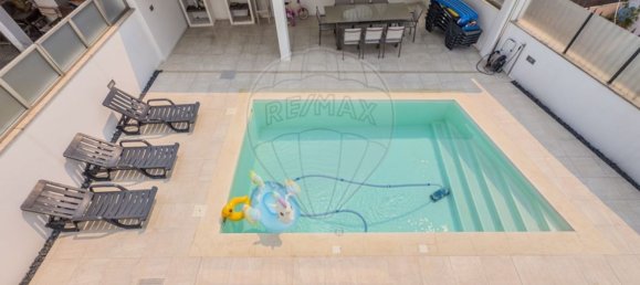 3 Schlafzimmer Haus in Nogueira da Regedoura, Portugal, Nr. 225322 23