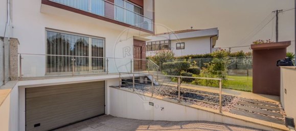 3 Schlafzimmer Haus in Nogueira da Regedoura, Portugal, Nr. 225322 39