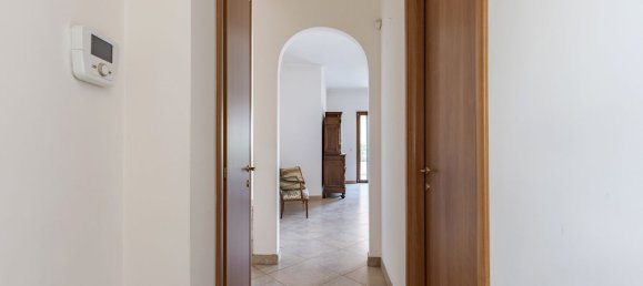 4 rooms Villa in Rome, Italy No. 269020 7