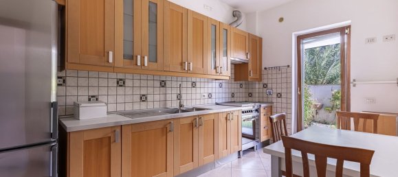 4 rooms Villa in Rome, Italy No. 269020 6