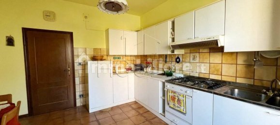 4 bedrooms Apartment in Sansepolcro, Italy No. 44971 2