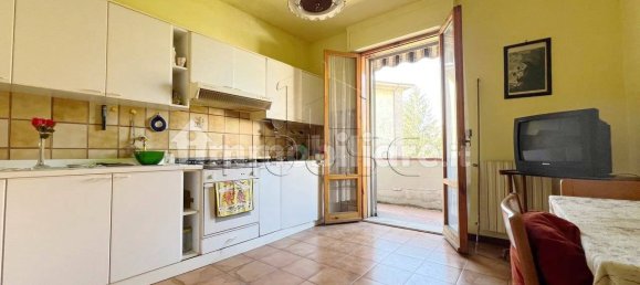 4 bedrooms Apartment in Sansepolcro, Italy No. 44971 3