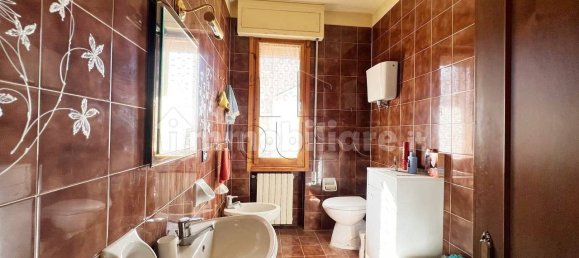 4 bedrooms Apartment in Sansepolcro, Italy No. 44971 9