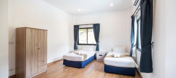 4 bedrooms Villa in Karon, Thailand No. 8677 8