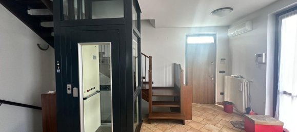 7-salle Maison à Lurate Caccivio, Italy No. 12816 34