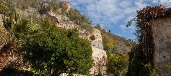  Castillos de 10 dormitorios en Arpino, Italy No. 57150 69