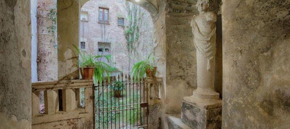  Castillos de 10 dormitorios en Arpino, Italy No. 57150 2