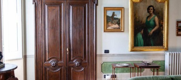  Castillos de 10 dormitorios en Arpino, Italy No. 57150 82