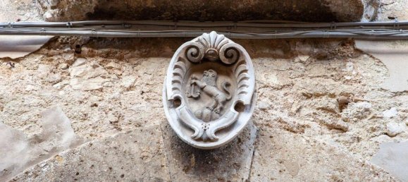  Castillos de 10 dormitorios en Arpino, Italy No. 57150 89