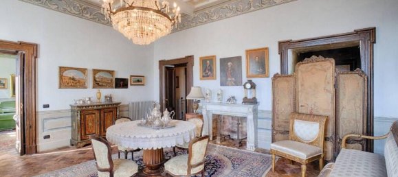  Castillos de 10 dormitorios en Arpino, Italy No. 57150 86