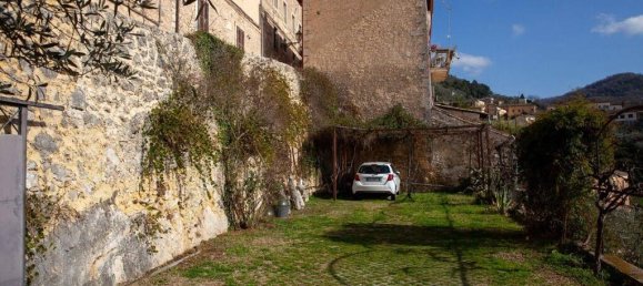  Castillos de 10 dormitorios en Arpino, Italy No. 57150 40