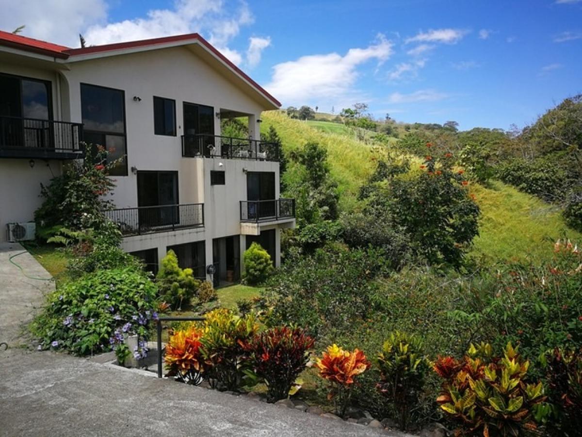 3 bedrooms House in Tilaran, Costa Rica No. 185