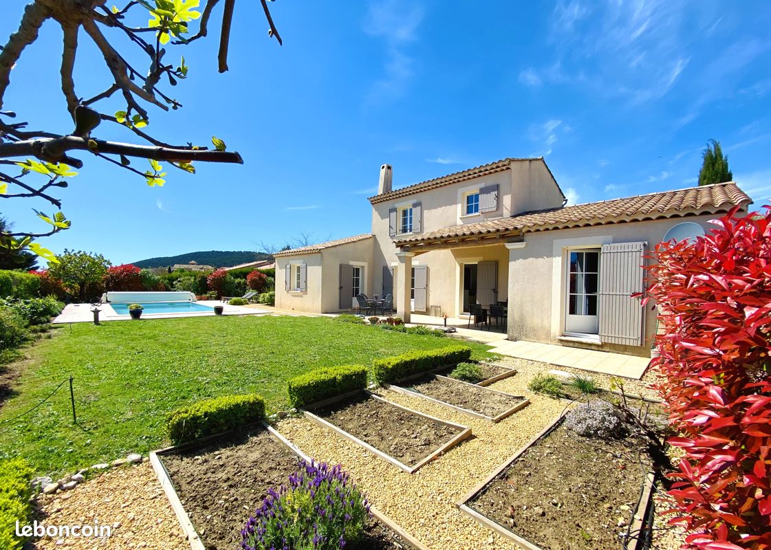 3 chambres Villa à Nyons, France No. 343513