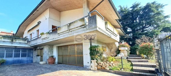 4غرفة فيلا في Passirano, Italy رقم 32169 20