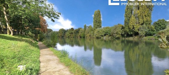 4 bedrooms House in Saint-Maur-des-Fosses, France No. 350138 4