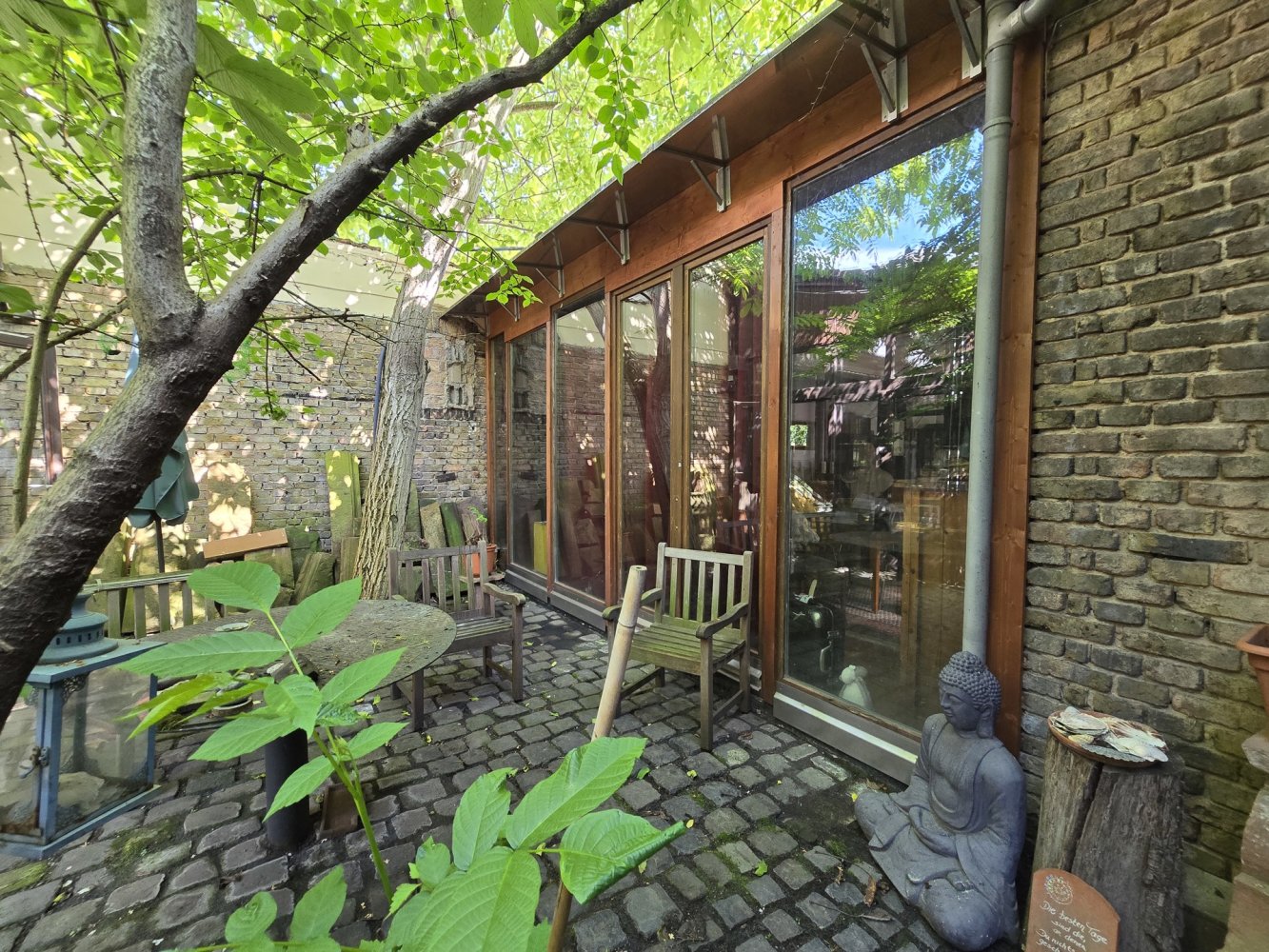 9 Schlafzimmer Haus in Frankfurt am Main, Germany, Nr. 66235