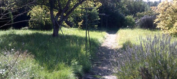 2 Schlafzimmer Haus in La Ferte-Chevresis, France, Nr. 251811 4