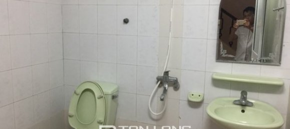 Casa de 3 dormitorios en Long Bien, Vietnam No. 2343 4