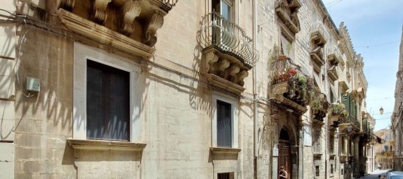 5 bedrooms Apartment in Syracuse, Italy No. 330549 19