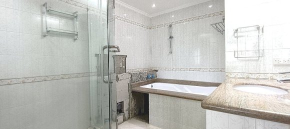 3 Schlafzimmer Eigentumswohnung in Pattaya, Thailand, Nr. 1995 8