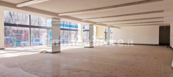 Imóvel comercial de 2 divisões em Vigevano, Italy N.º 74538 9