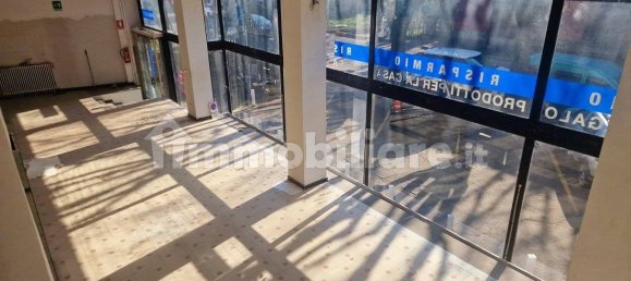 Imóvel comercial de 2 divisões em Vigevano, Italy N.º 74538 21