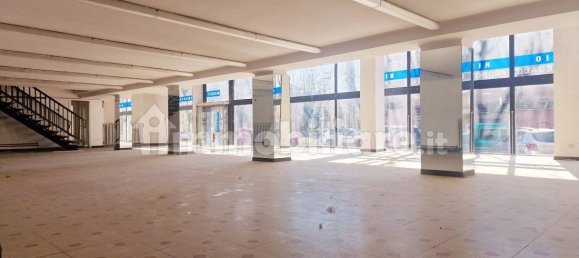 Imóvel comercial de 2 divisões em Vigevano, Italy N.º 74538 11