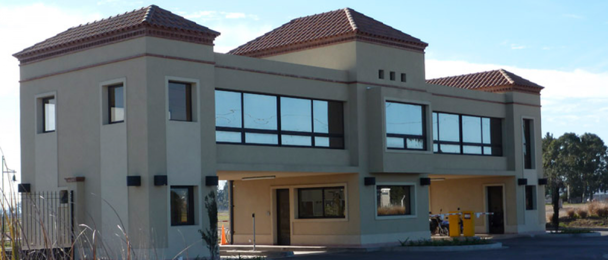 Terrain à Esteban Echeverria, Argentina No. 49576