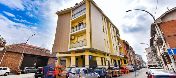 50m² Commercial property in Moncalieri, Italy No. 176269 10