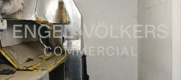 68m² Commercial property in Madrid, Spain No. 149480 4