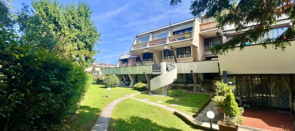 2 rooms House in Desenzano del Garda, Italy No. 349568 12