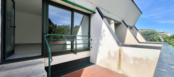 2 rooms House in Desenzano del Garda, Italy No. 349568 10