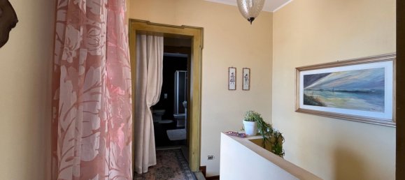 Вилла с 5 спальнями в Кампоногара, Италия № 342469 26