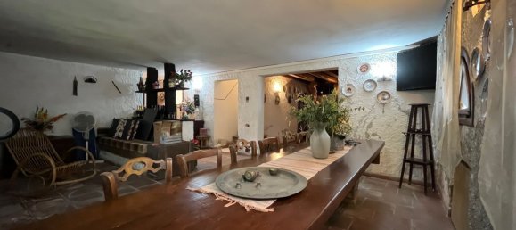 Вилла с 5 спальнями в Кампоногара, Италия № 342469 38