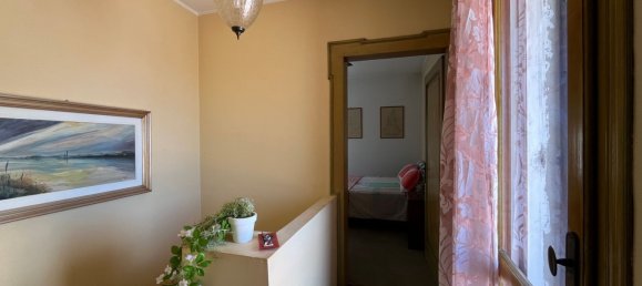 Вилла с 5 спальнями в Кампоногара, Италия № 342469 27