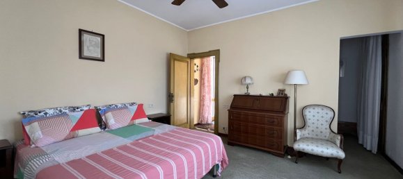 Вилла с 5 спальнями в Кампоногара, Италия № 342469 30