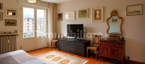 Apartamento de 3 dormitorios en Sondrio, Italy No. 380044 18