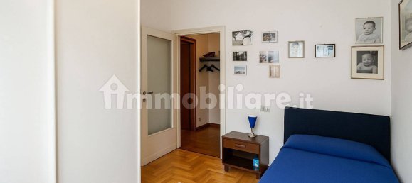 Apartamento de 3 dormitorios en Sondrio, Italy No. 380044 12